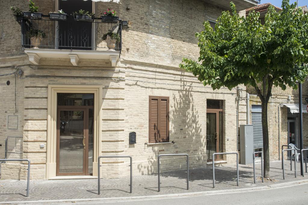 La Casa Di Tina Apartment Colonnella Bilik gambar