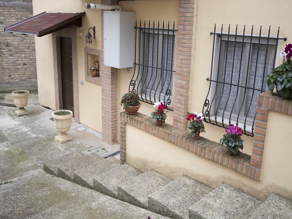 La Casa Di Tina Apartment Colonnella Bilik gambar