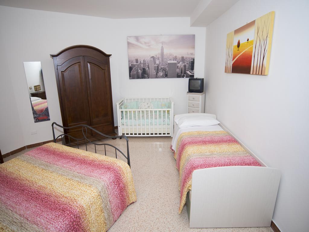 La Casa Di Tina Apartment Colonnella Bilik gambar